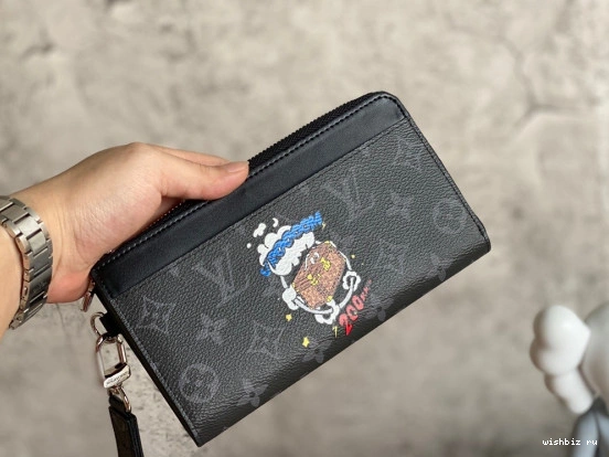 WIS ZIPPY LOUIS VUITTON DRAGONNE 0902